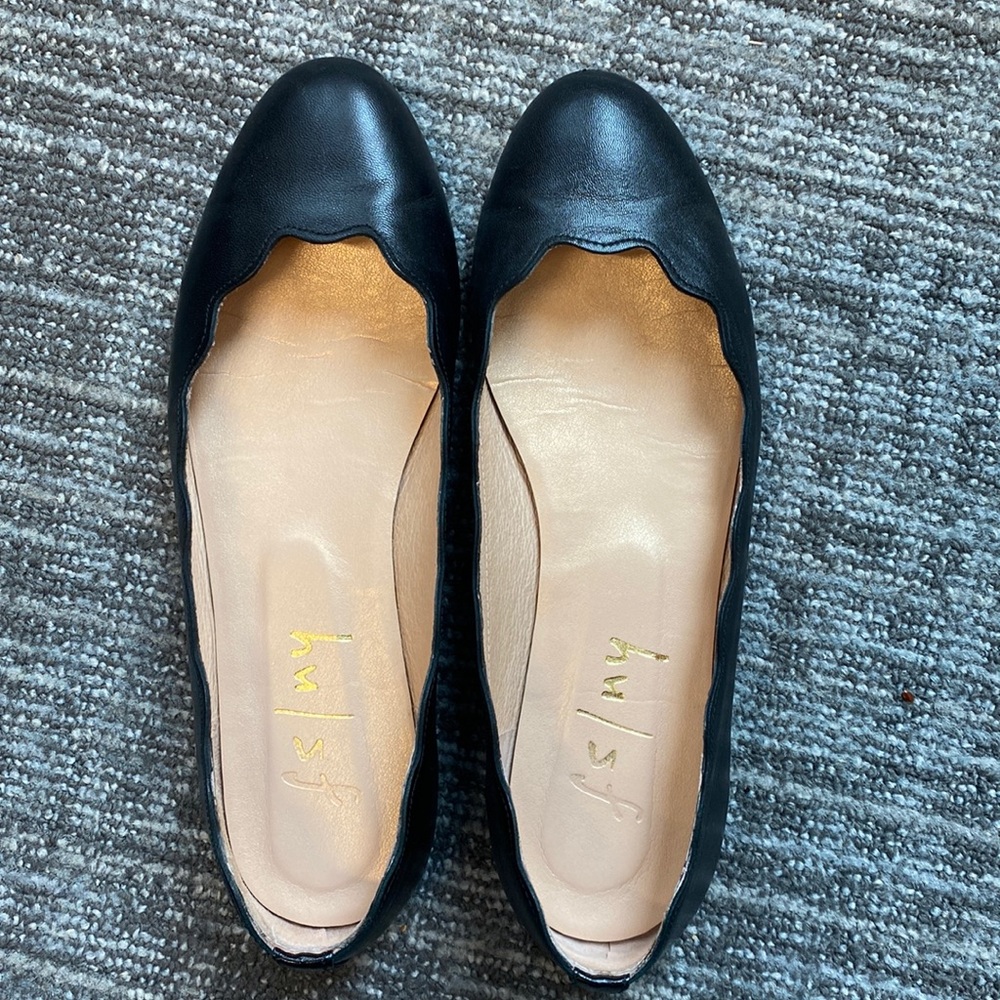Once worn! French sole flats, too small for me but great condition!